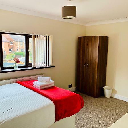 Bucknall Housefield 1アパートメント エクステリア 写真